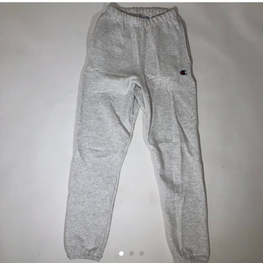 SOLD****Mens champion sweats